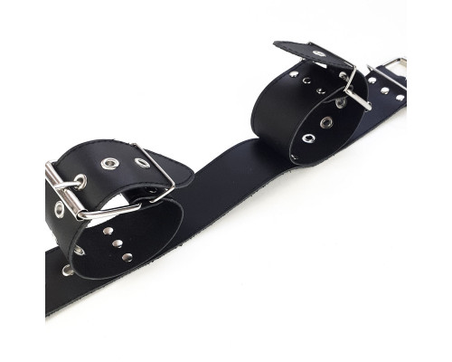 Нашийник з наручниками із натуральної шкіри Art of Sex - Bondage Collar with Handcuffs
