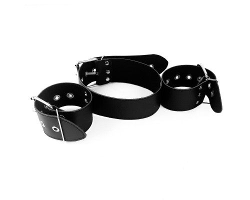 Нашийник з наручниками із натуральної шкіри Art of Sex - Bondage Collar with Handcuffs