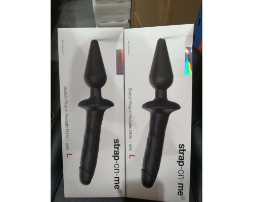 Анальна пробка з дилдо Strap-On-Me SWITCH PLUG-IN REALISTIC DILDO BLACK - L (м'ята упаковка)