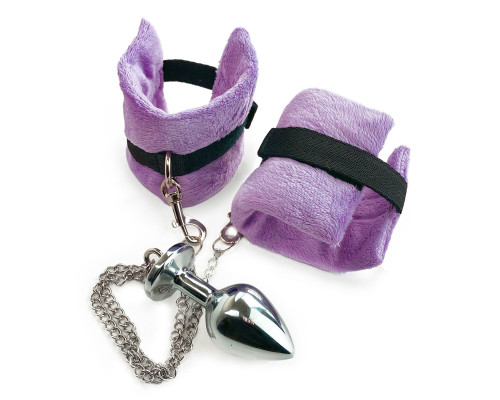 Наручники з металевою анальною пробкою Art of Sex Handcuffs with Metal Anal Plug size M Purple
