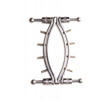 Затискач для статевих губ Master Series Spread'Em Poker Vagina Clamp with Adjustable Pressure Screws
