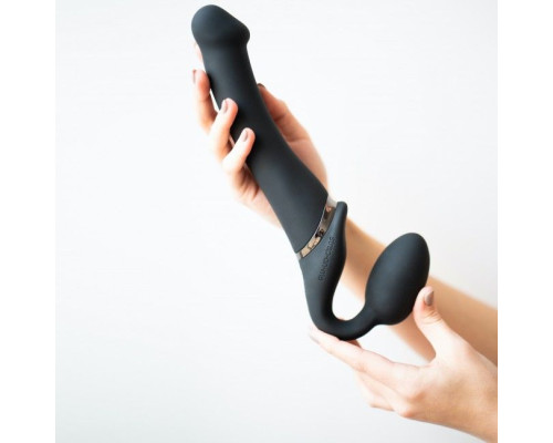 Безремневой страпон с вибрацией Strap-On-Me Vibrating Black L, диаметр 3,7см, пульт ДУ, регулируемый