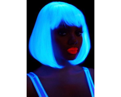 Leg Avenue Pearl short natural bob wig White