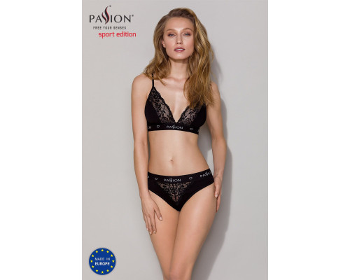 Трусики з широкою гумкою і мереживом Passion PS001 PANTIES black, size XL